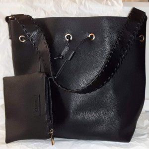 NWOT - MEDIUM HANDBAG